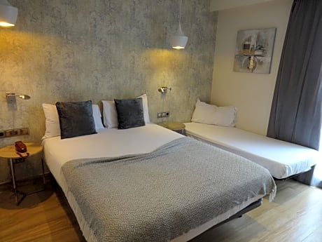 Superior Double Room with Extra Bed