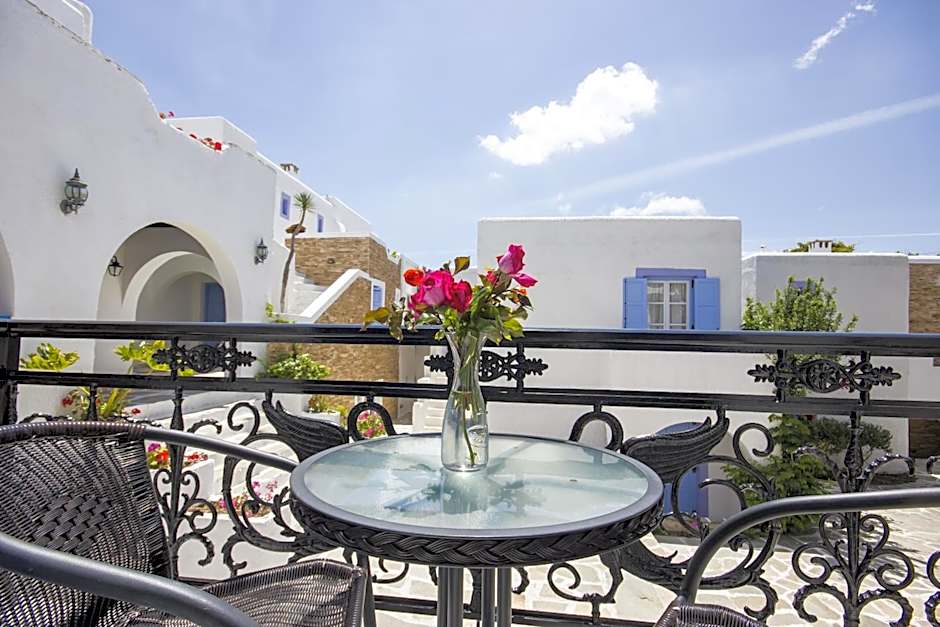 Naxos Holidays