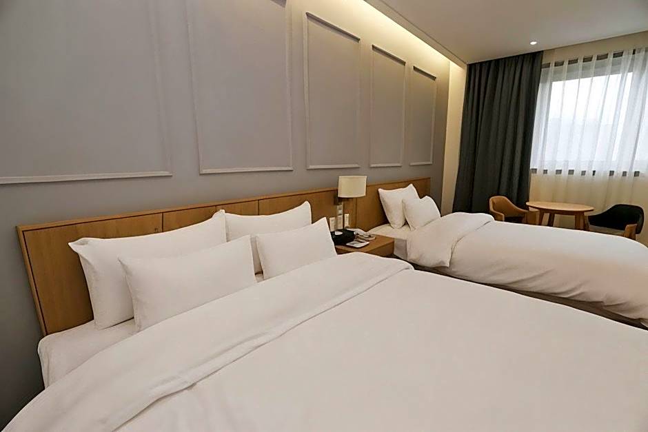 Pyeongchang Hotel The Maru