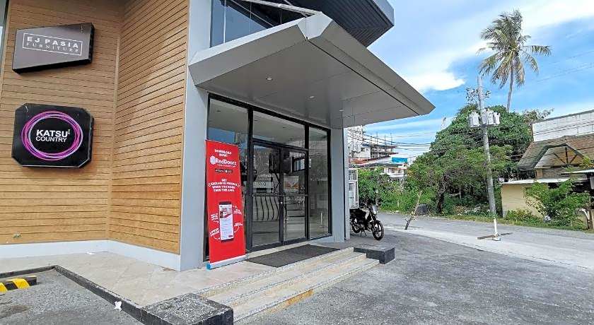 RedDoorz Plus near Bangko Sentral Ng Pilipinas Davao