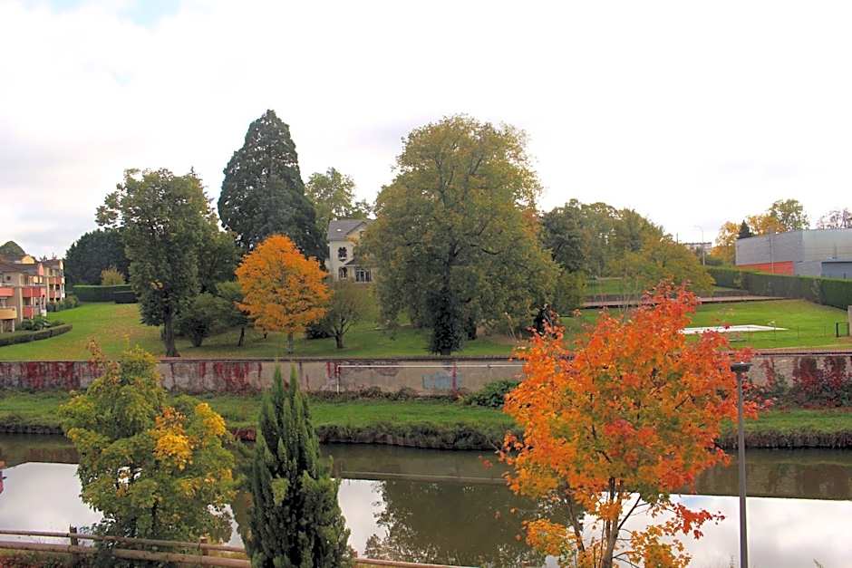 Le Konine - Hotel & Bar & Restaurant