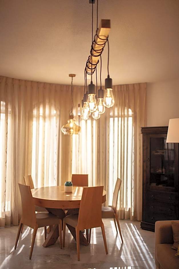 Exodus Hostel & Dive Center