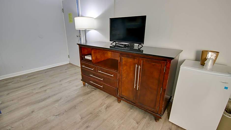 Rideau Oceanfront Motel