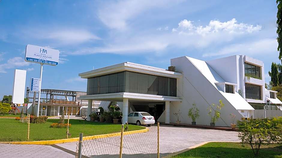 Hotel Plaza Mazari