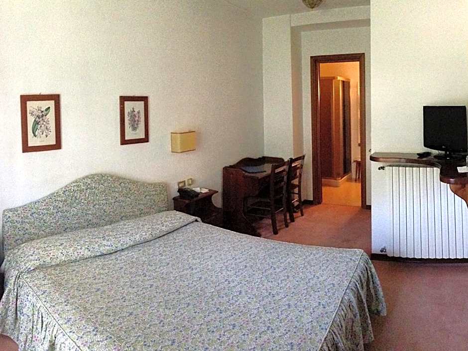 Hotel Triolet