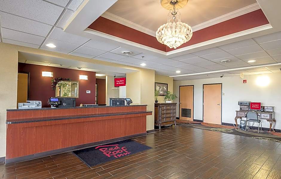 Photo 1 of 29 of Red Roof Inn Jackson, OH