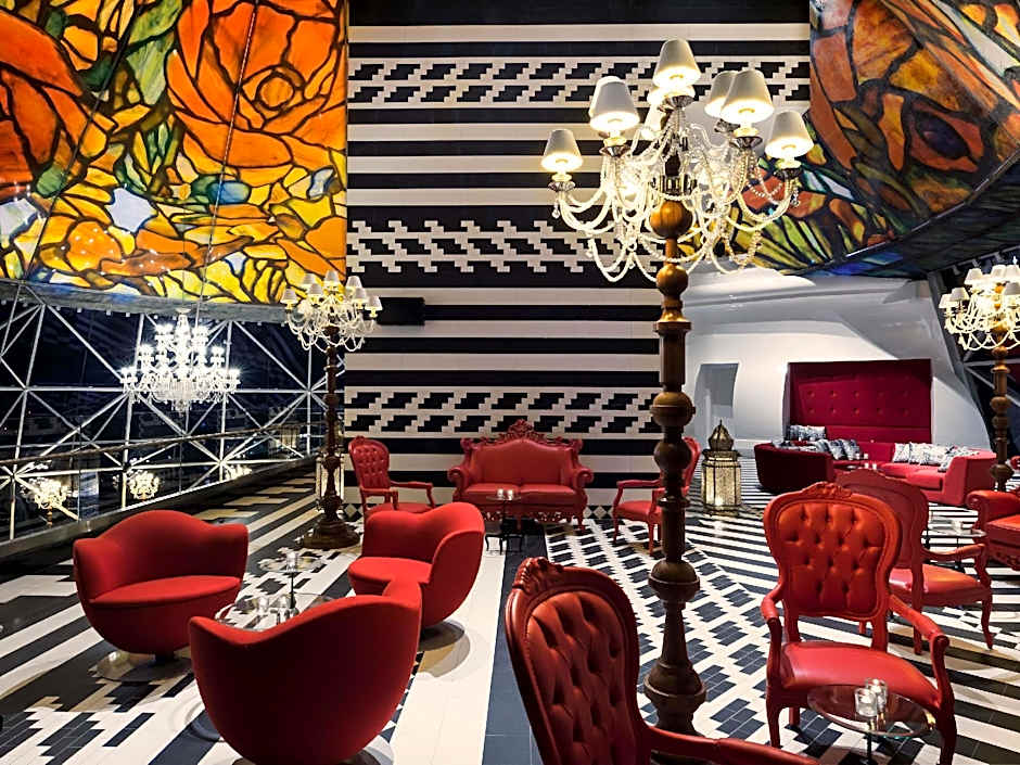 Mondrian Doha
