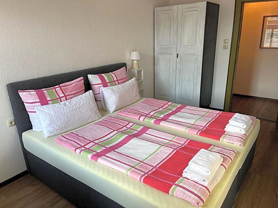 Restaurant- Hotel- Biergarten Haduloha