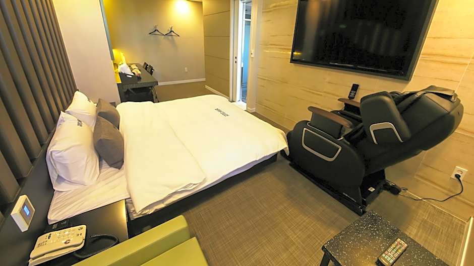 Premium Ava Hotel