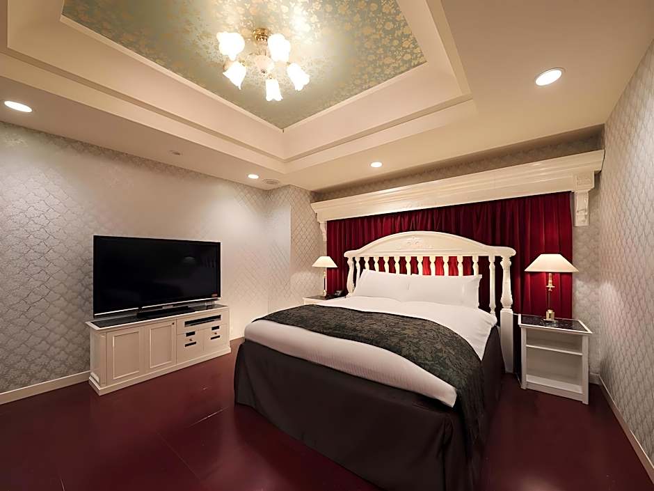 Hotel Fine Garden Suzuka - Free Parking