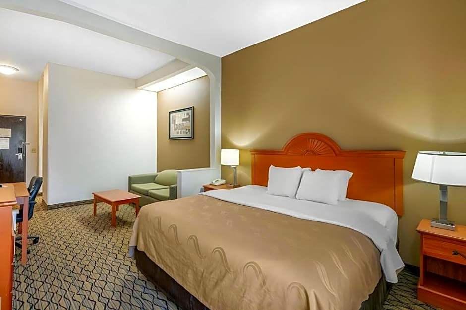 Quality Inn & Suites Jefferson City