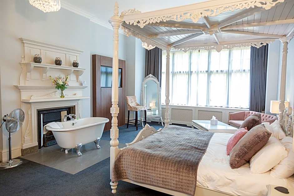 Photo 1 of 1 of Junior Suite