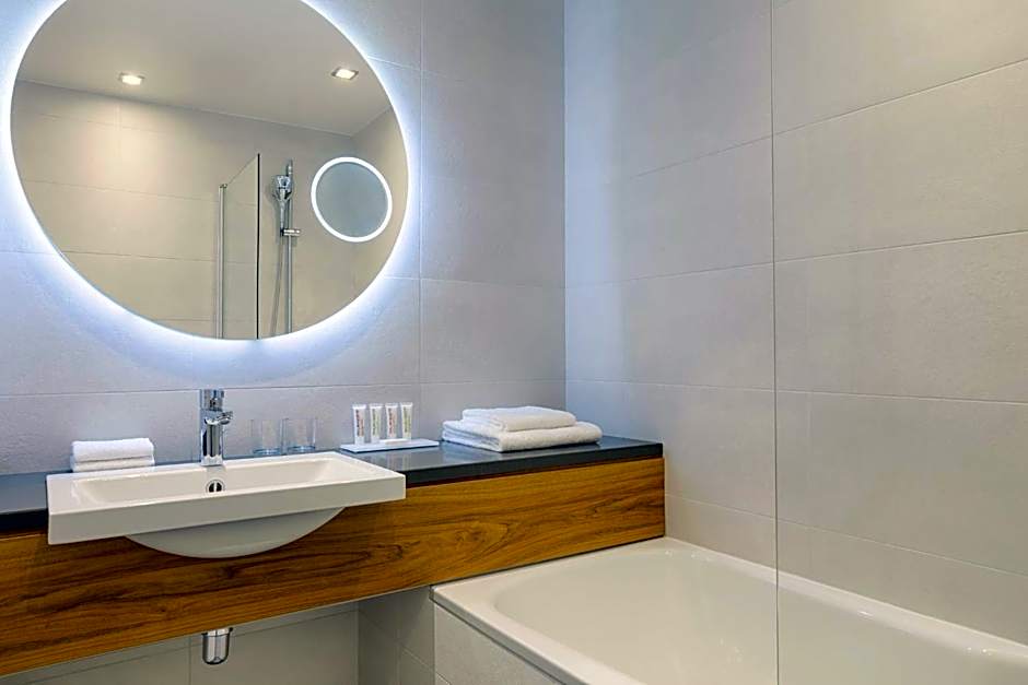 Le Meridien Paris Arc De Triomphe