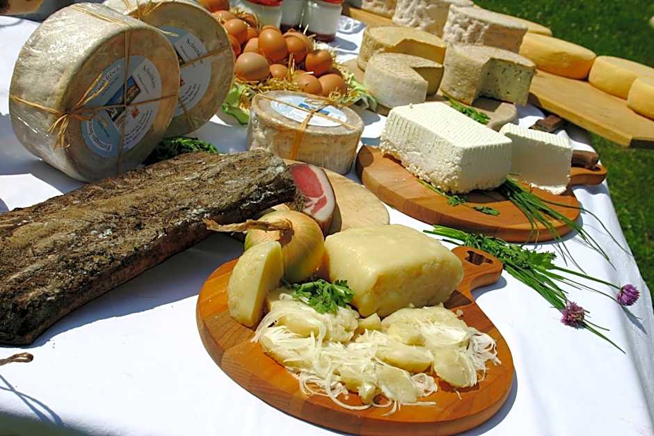 Hotel Ciasa Ai Pini