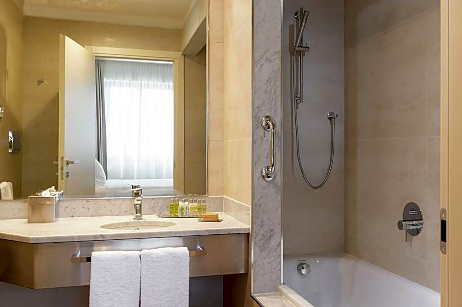 DoubleTree by Hilton Brescia