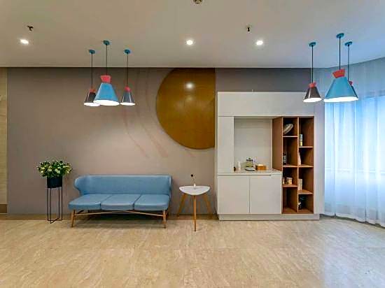 Home Inn Ningbo Tianyi  Plaza Center