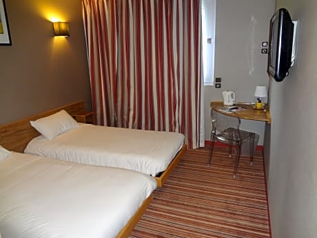 Comfort Twin Room