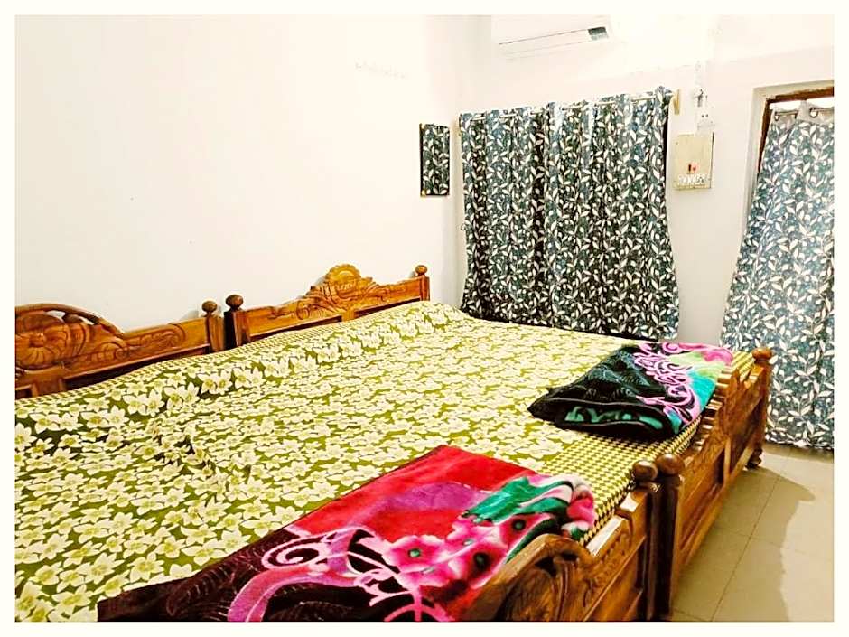 Goroomgo Parwati Kutir Deoghar