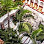 Hotel Encino