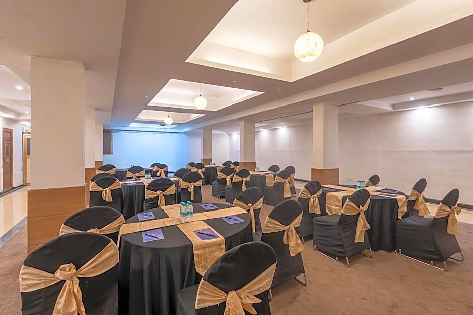 Tulip Inn Green Castle