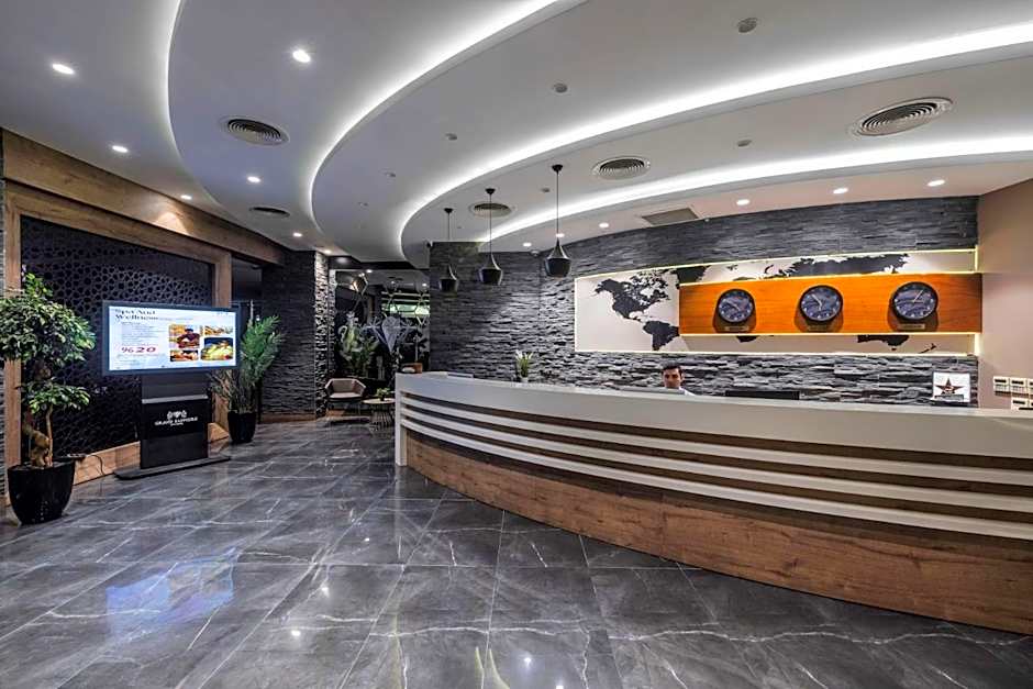 Grand Sapphire City Hotel