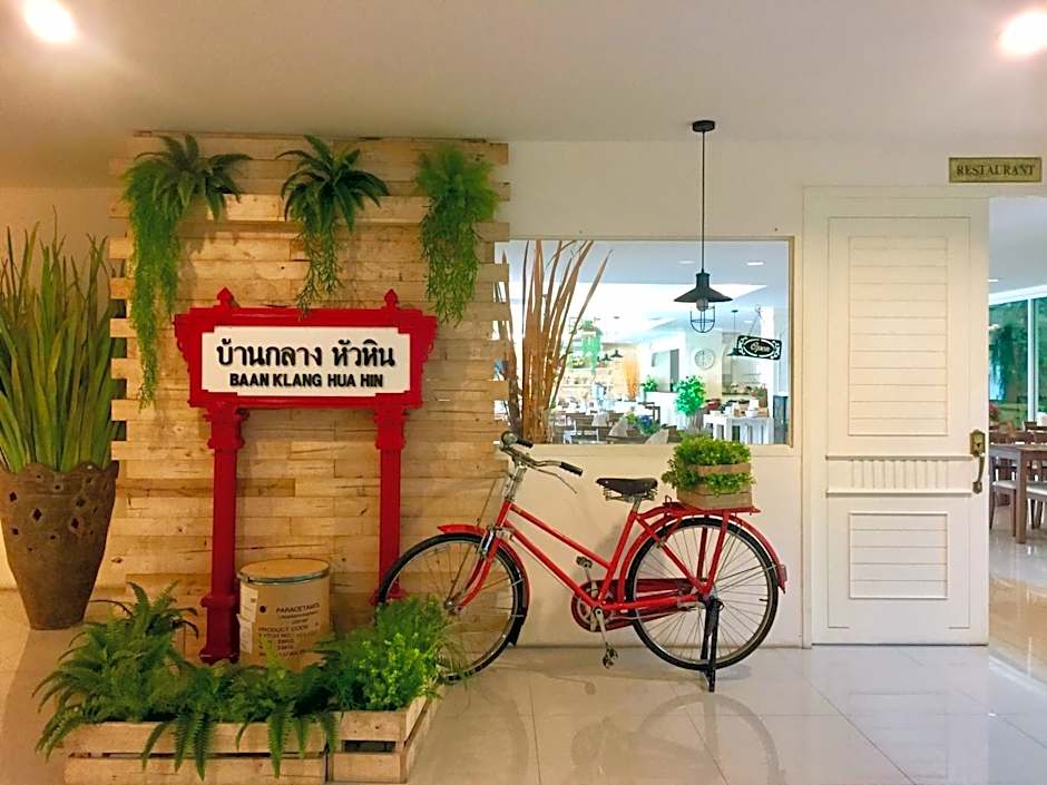 Baan Klang Condo Hotel Hua Hin