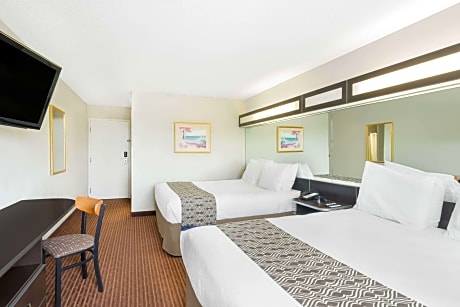 2 queen beds, mobility accessible room, non-smoking