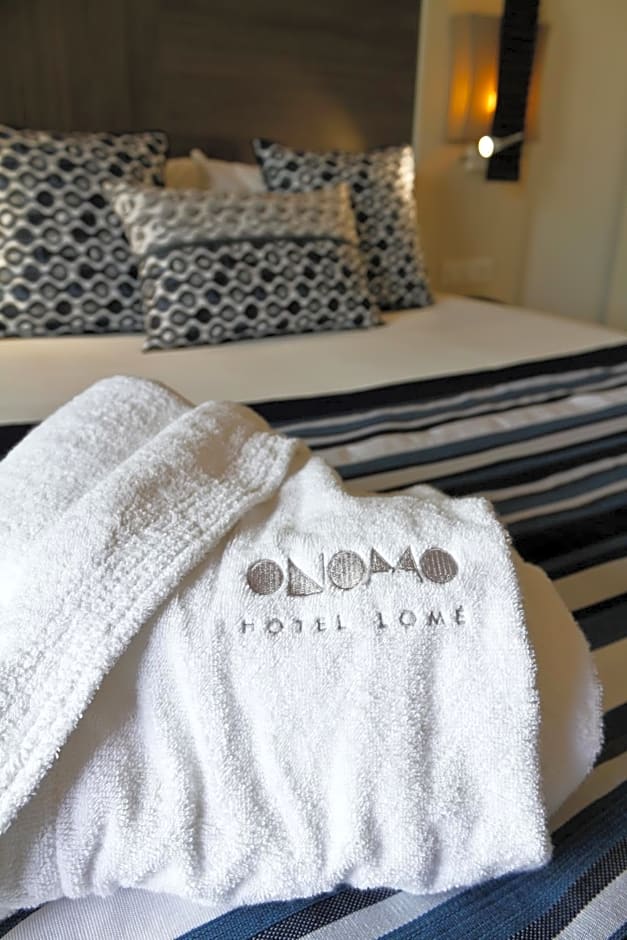ONOMO Hotel Lom