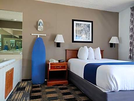 Double Room with Spa Bath