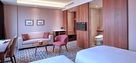 Deluxe Quadruple Room