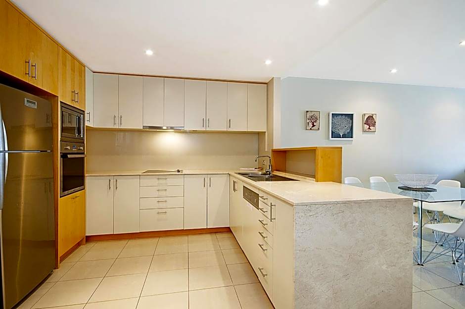 Space Holiday Apartments