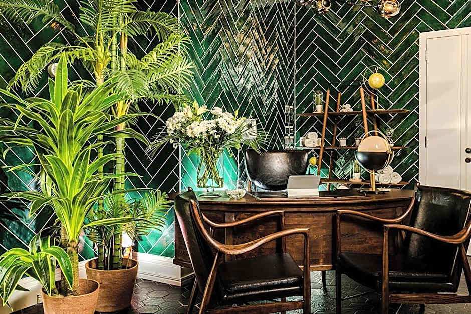 Brown Beach House Trogir