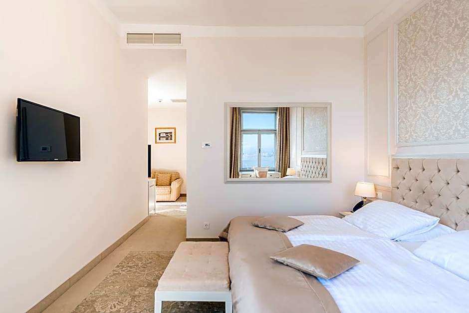 Hotel Palace Bellevue