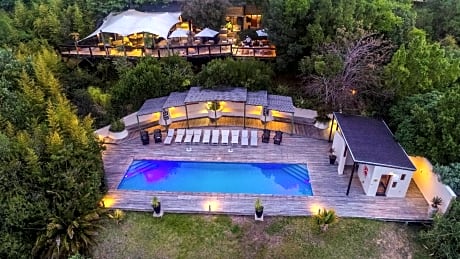Hog Hollow Country Lodge