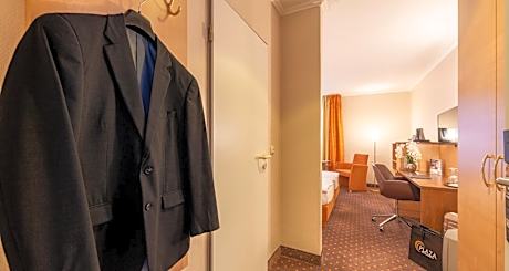 Business Single Room