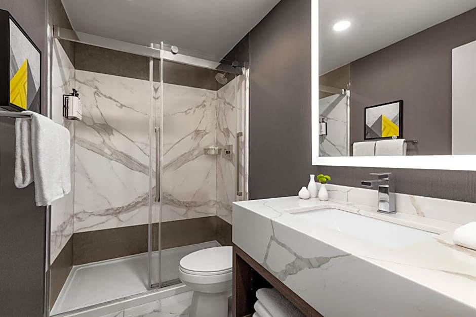 Crowne Plaza Saint John Harbour View By IHG