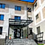H11 Downtown Apartments