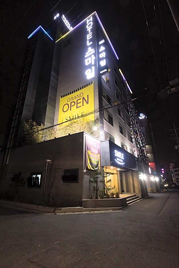 Jeonjuu Smile Hotel