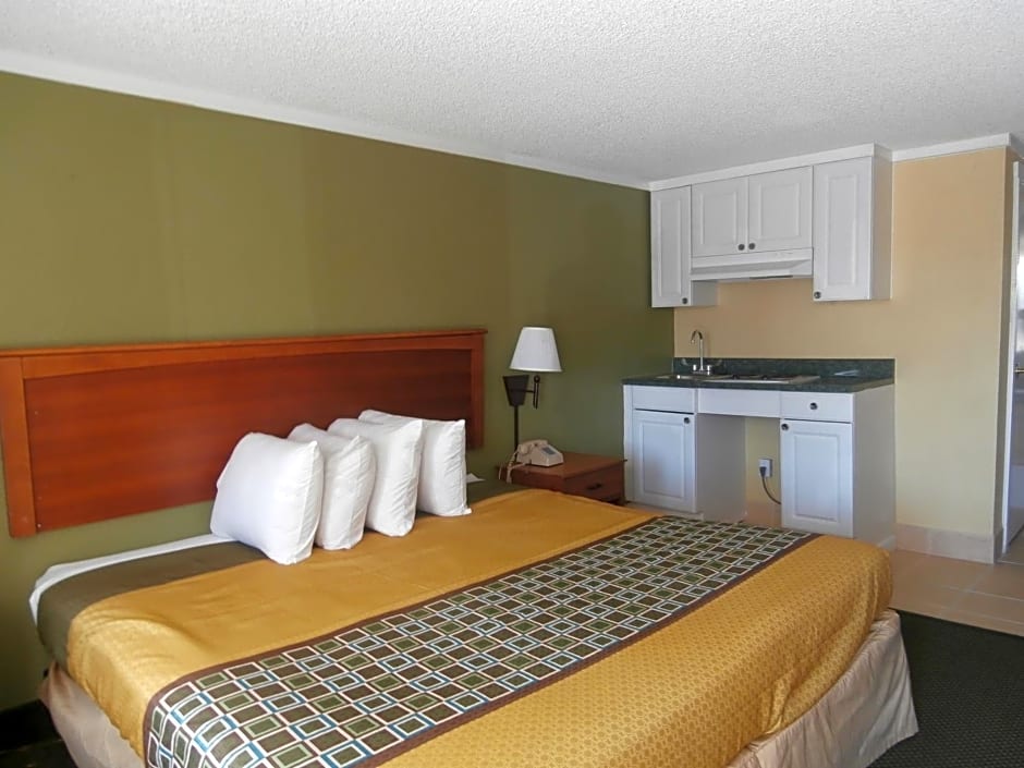 Americas Best Value Inn & Suites Conyers