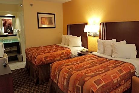 Deluxe Quadruple Room - Smoking