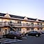 Walnut Inn & Suites West Covina