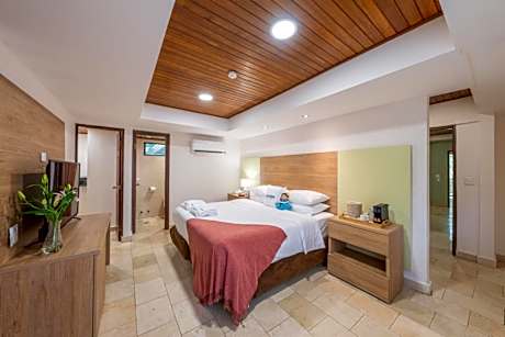 Family Suite with Balcony - Non-Smoking