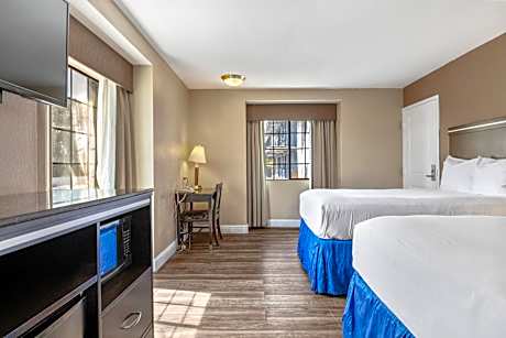 Double Room with Two Double Beds