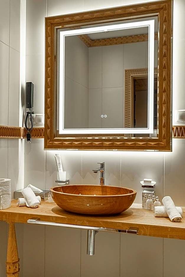 Mountain Diamond Resort