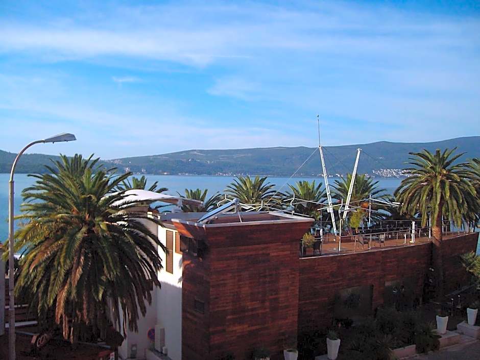 Hotel Montenegrino