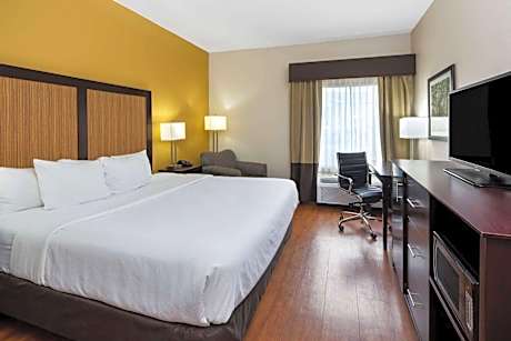 King Room - Mobility Access/Non-Smoking