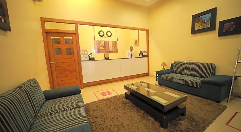 VijayaTej Clarks Inn Patna