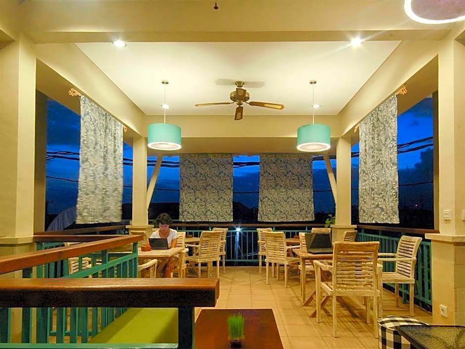 The Green Zhurga Suites
