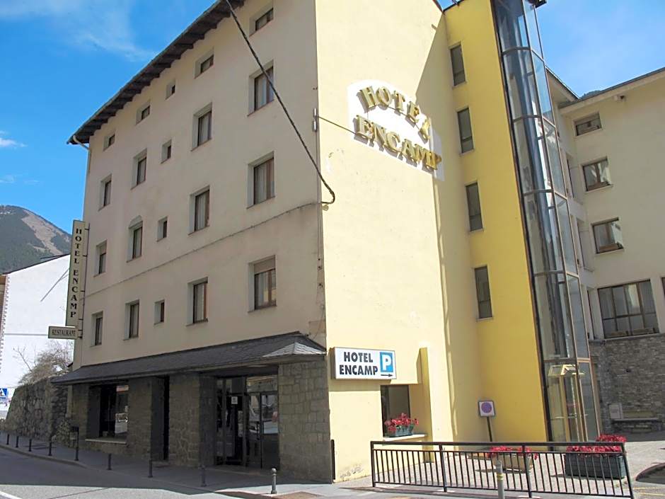 Hotel Encamp