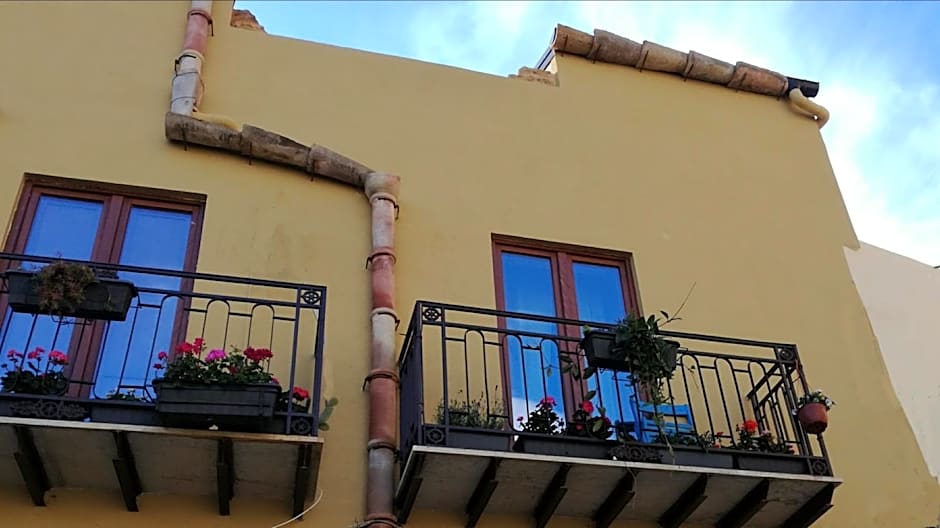 Aljama - Downtown B&B